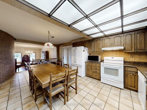 Photo 18 at 106 Duncan Road, Langstaff, Richmond Hill