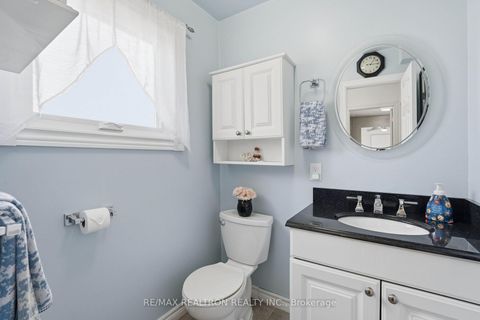 Photo 15 at 184 Silas Boulevard, Keswick North, Georgina