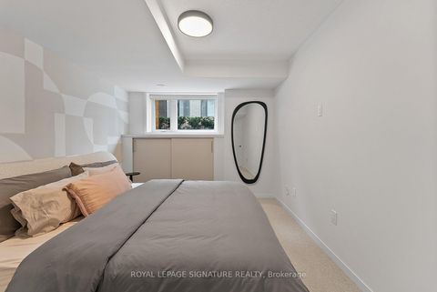 Photo 30 at TH114 - 30 William Jackson Way, New Toronto, Toronto