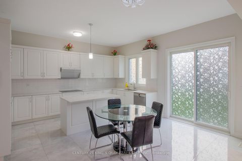 Photo 9 at 38 Tipp Drive, Rural Richmond Hill, Richmond Hill