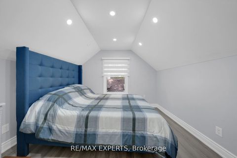 Photo 24 at 100 Wallasey Avenue, Pelmo Park W5, Toronto