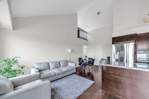 Photo 8 at 53 - 653A Warden Avenue, Birchmount, Toronto