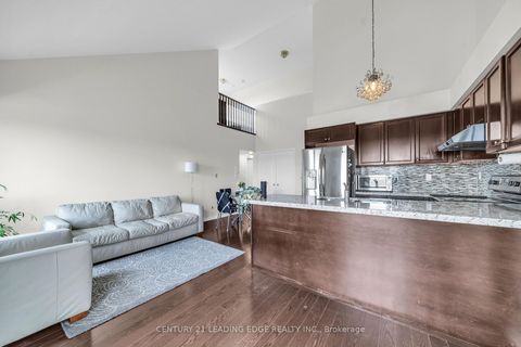 Photo 9 at 53 - 653A Warden Avenue, Birchmount, Toronto