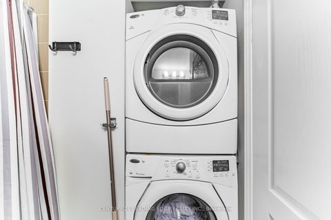 Photo 23 at 53 - 653A Warden Avenue, Birchmount, Toronto