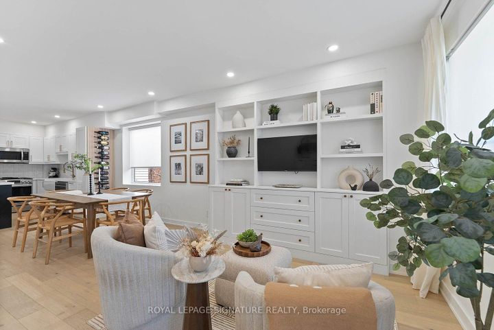 Photo 3 at 530 Lauder Avenue, Oakwood Village, Toronto