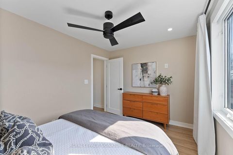 Photo 16 at 530 Lauder Avenue, Oakwood Village, Toronto