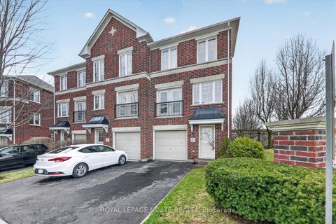 Photo 3 at 27 - 571 Longworth Avenue, Bowmanville, Clarington