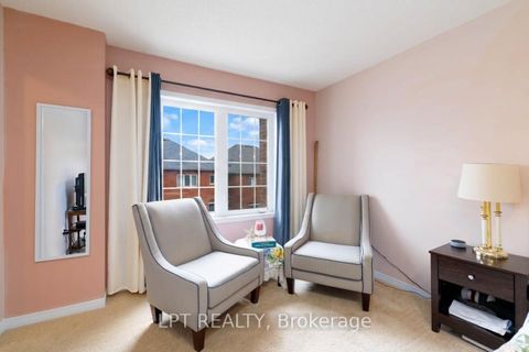 Photo 24 at 38 Pacific Rim Court, Jefferson, Richmond Hill