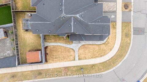 Photo 39 at 38 Pacific Rim Court, Jefferson, Richmond Hill