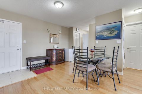 Photo 9 at 305 - 500 Mapleview Drive W, Holly, Barrie