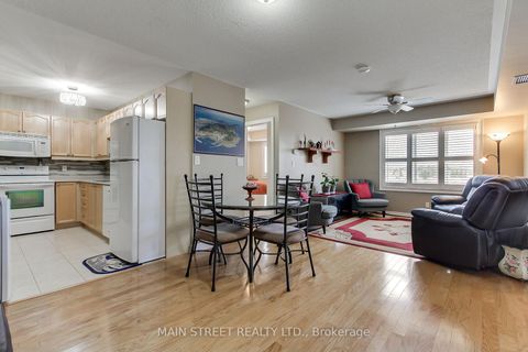 Photo 16 at 305 - 500 Mapleview Drive W, Holly, Barrie