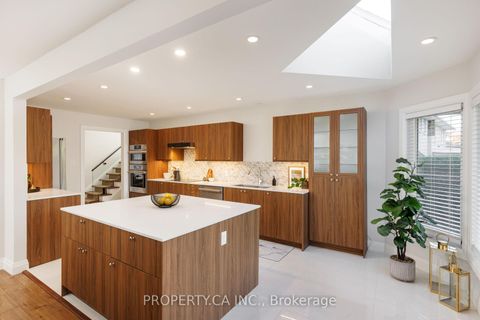 Photo 6 at 132 Princess Anne Crescent, Rosethorn, Toronto