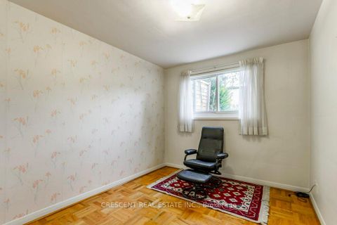Photo 23 at 227 Verobeach Boulevard, Humbermede, Toronto