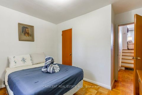 Photo 27 at 227 Verobeach Boulevard, Humbermede, Toronto