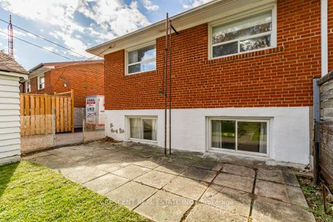 Photo 39 at 227 Verobeach Boulevard, Humbermede, Toronto