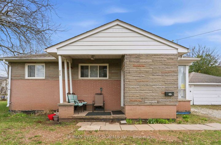 Photo 4 at 473 Samford Place, WO West, Oakville