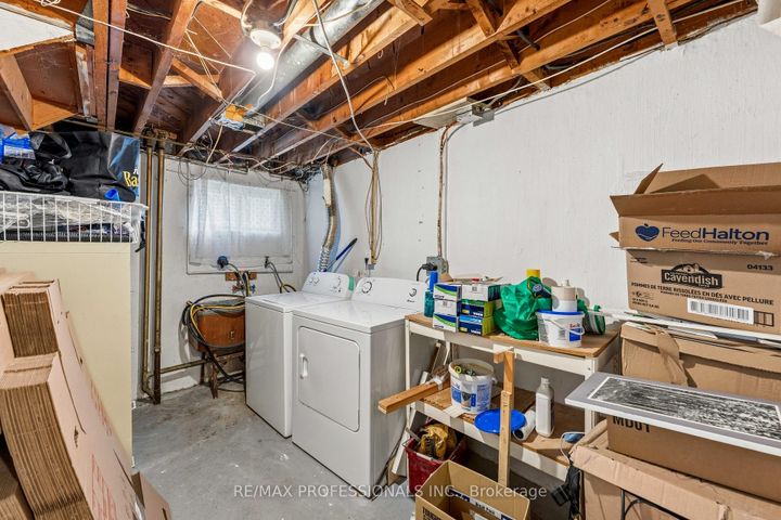 Photo 23 at 473 Samford Place, WO West, Oakville