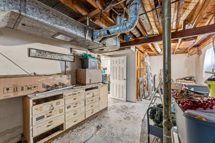 Photo 25 at 473 Samford Place, WO West, Oakville