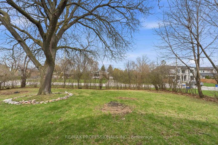 Photo 28 at 473 Samford Place, WO West, Oakville