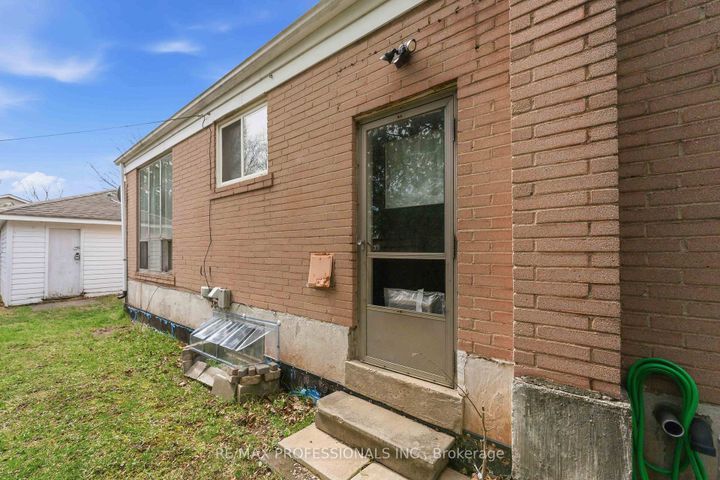 Photo 29 at 473 Samford Place, WO West, Oakville