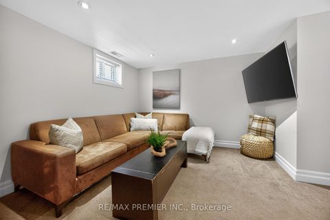 Photo 34 at 19 Park Lane, Queensway, Toronto