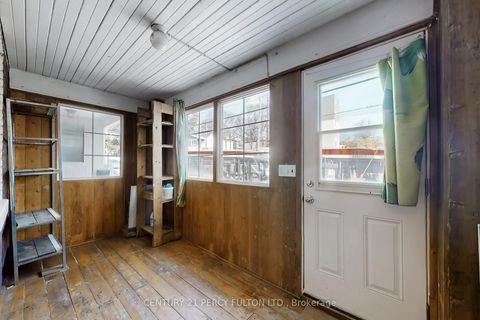 Photo 2 at 366 Coxwell Avenue, Coxwell, Toronto