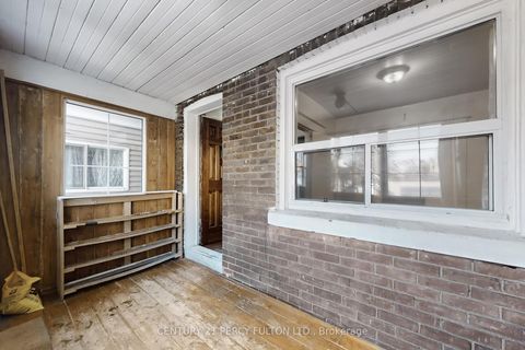 Photo 3 at 366 Coxwell Avenue, Coxwell, Toronto