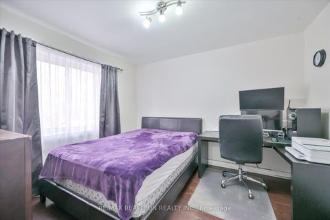 Photo 15 at 16 Arnprior Road, Bendale, Toronto