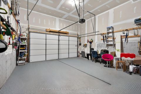 Photo 43 at 15 Donald Buttress Boulevard E, Cathedraltown, Markham