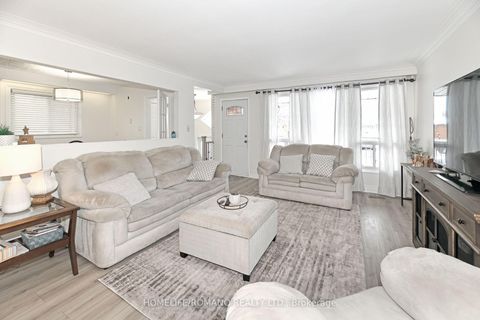 Photo 2 at 58 Hisey Crescent, Black Creek, Toronto