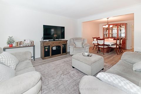 Photo 3 at 58 Hisey Crescent, Black Creek, Toronto