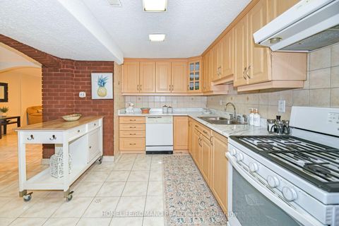 Photo 18 at 58 Hisey Crescent, Black Creek, Toronto