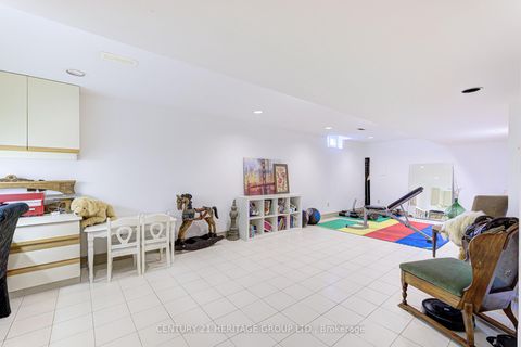 Photo 24 at 80 Findlay Avenue, King City, King