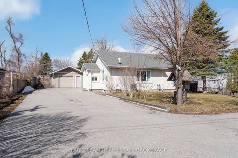 Photo 1 at 6950 Yonge Street, Rural Innisfil, Innisfil