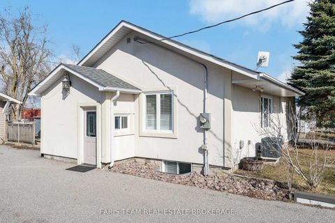 Photo 2 at 6950 Yonge Street, Rural Innisfil, Innisfil