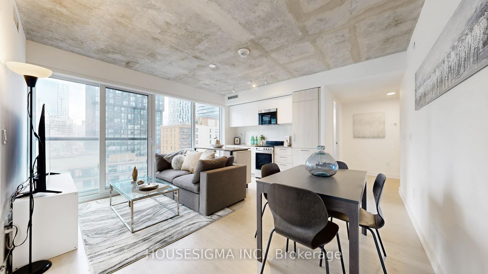 1404 - 65 Mutual Street, Yonge Corridor, Toronto photo number 2