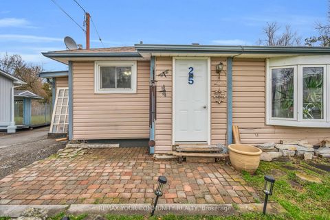 Photo 3 at 25 Grew Boulevard, Sutton & Jackson's Point, Georgina