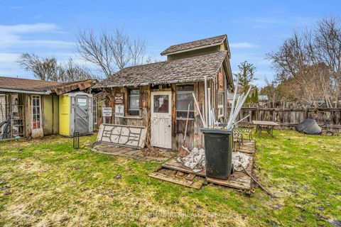 Photo 11 at 25 Grew Boulevard, Sutton & Jackson's Point, Georgina