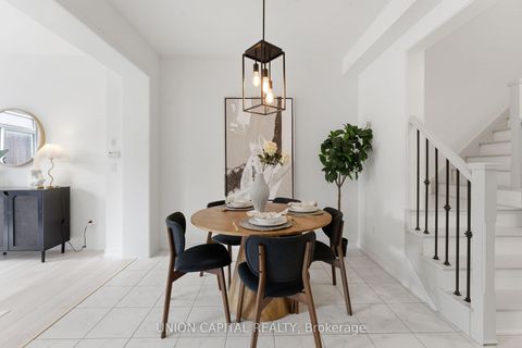 Photo 17 at 137 Knott End Crescent, Glenway Estates, Newmarket