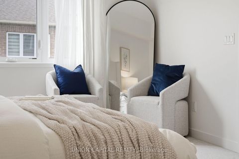 Photo 24 at 137 Knott End Crescent, Glenway Estates, Newmarket