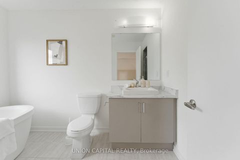 Photo 31 at 137 Knott End Crescent, Glenway Estates, Newmarket