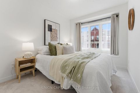 Photo 37 at 137 Knott End Crescent, Glenway Estates, Newmarket