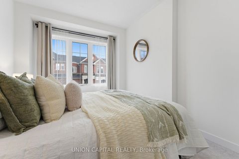 Photo 39 at 137 Knott End Crescent, Glenway Estates, Newmarket