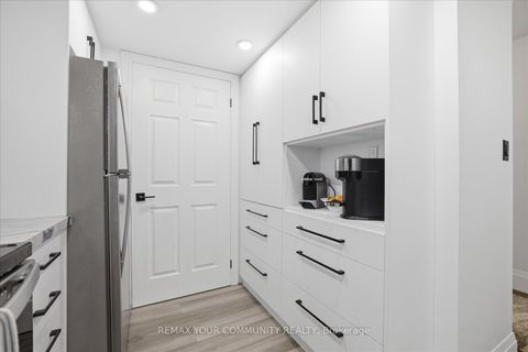 Photo 15 at 313 - 121 Woodbridge Avenue, West Woodbridge, Vaughan