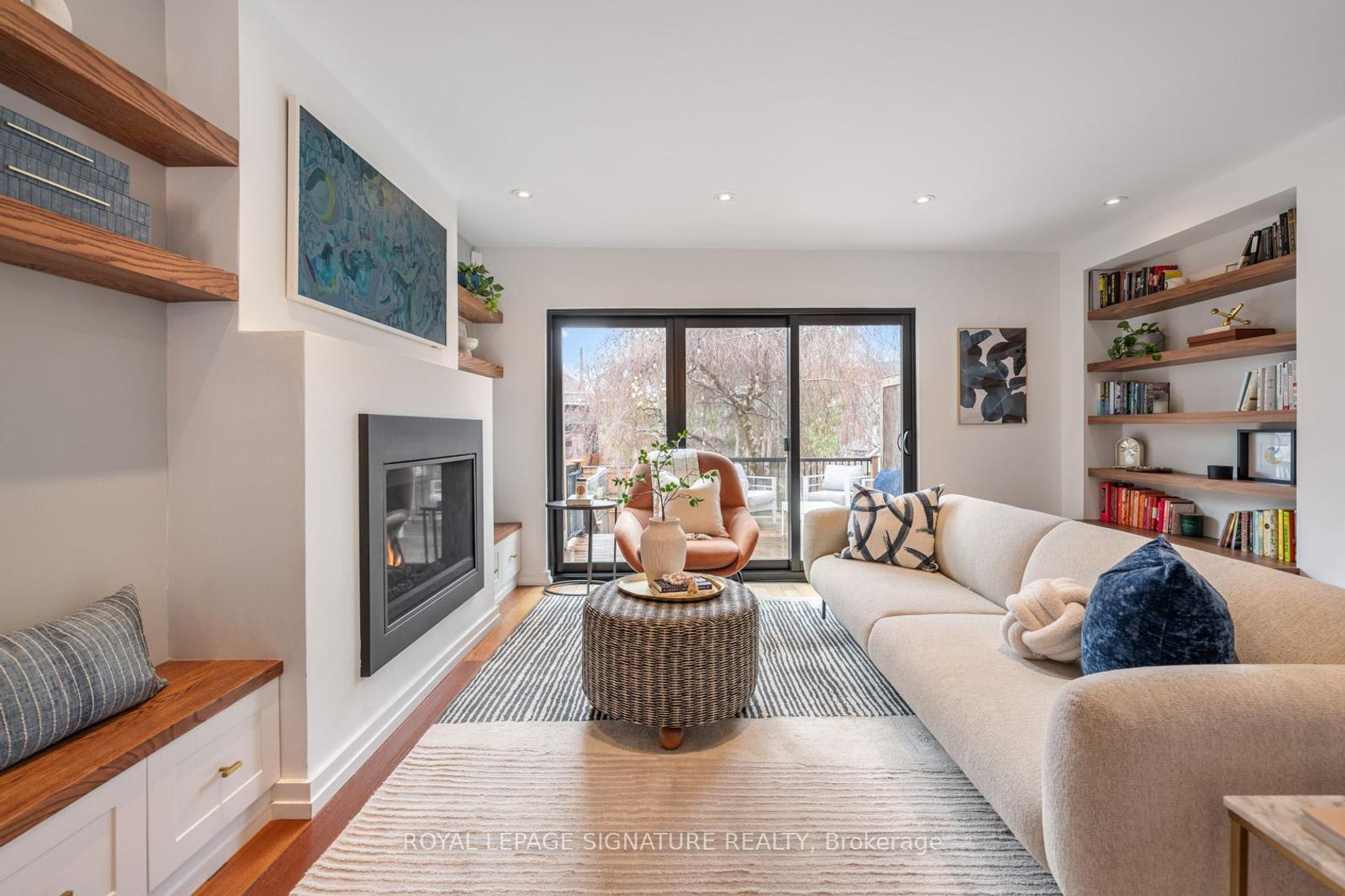 163 Langley Avenue, North Riverdale, Toronto photo number 2