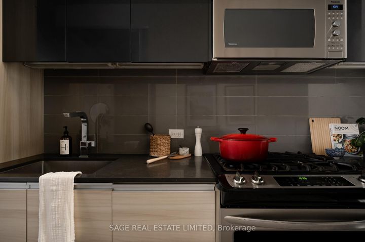 Photo 12 at 403 - 1238 Dundas Street E, South Riverdale, Toronto