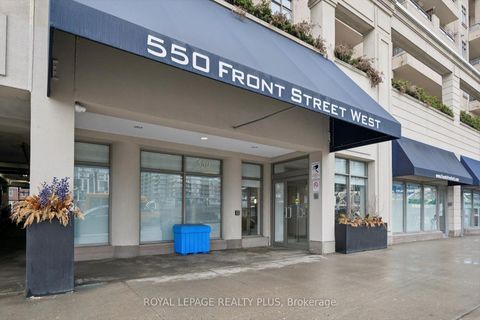 Photo 1 at 620 - 550 Front Street W, Waterfront Communities C1, Toronto