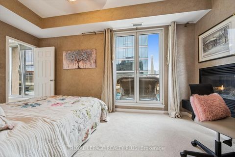 Photo 15 at 620 - 550 Front Street W, Waterfront Communities C1, Toronto