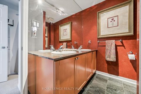 Photo 17 at 620 - 550 Front Street W, Waterfront Communities C1, Toronto