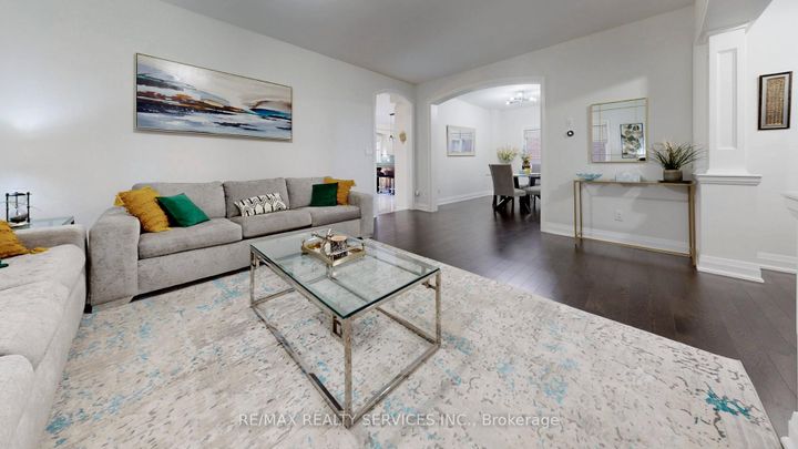 Photo 9 at 15 Rolling Rock Way, Bram West, Brampton